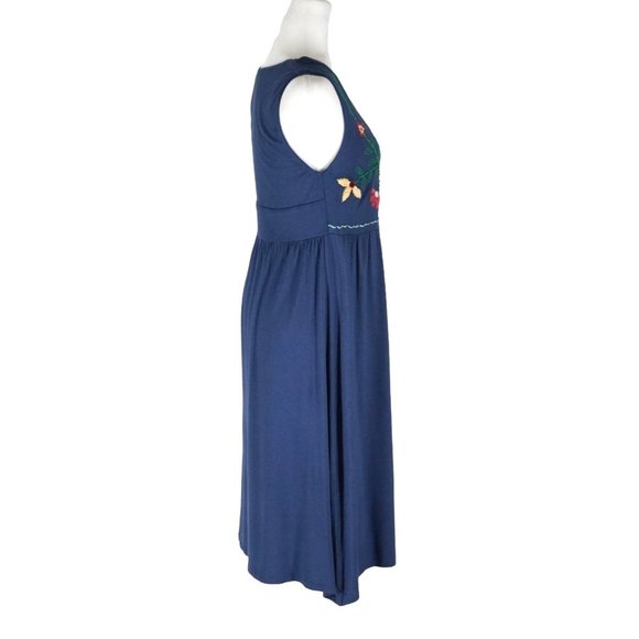 Caite Embroidered Dress Size M Crewel Floral Pattern Blue Sleeveless Knee Length - Picture 8 of 11